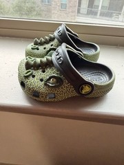 Crocs Classic Dinosaur Clog Green/Black Unisex Kids Size C5 Slip On