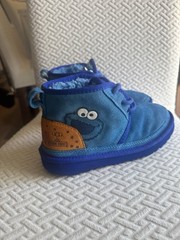 Ugh Sesame Street Cookie Monster Boots Sz Kids 3.