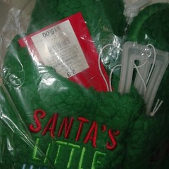 Kids Size 2 3 Embroidered Christmas Slippers. Santa Little Helper 2pr. New.