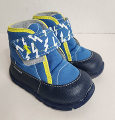 See Kai Run Unisex Toddler Size 6 Blake Insulated Lightweight Flexible Snow Boot