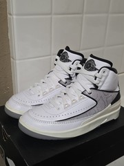 Air Jordan 2 Retro GS White Fire Red Black Sail Size 5y Womens 6.5 DQ8562-102