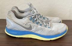 Nike AIR MAX BOLT GS Running Athletic Shoes CW1626-004 Unisex Youth Size 7Y Used