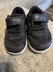 Nike Kids Flex Contact Size 6C