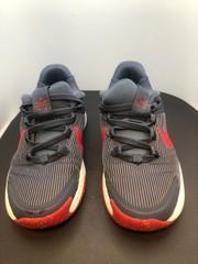 Nike Star Runner 4 kids Navy Red /white size 11C