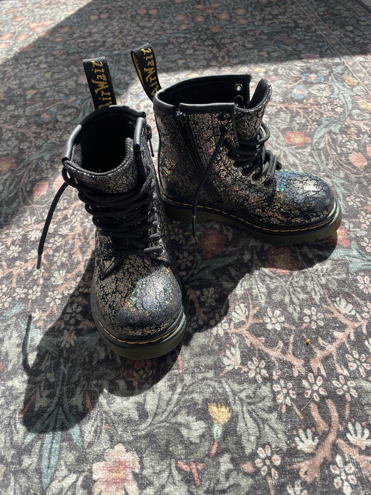 DR MARTENS Toddler Black Disco Crinkle 1460T Lace-Up Combat Boots Kid’s Size 7