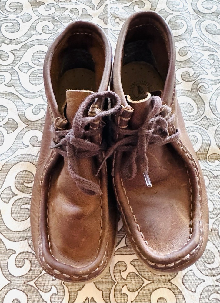 Kids Clarks Original Wallabee Beeswax Boots Shoes Sz 11