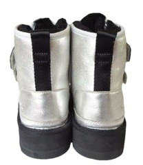 UGG Neumel Platform Leather Chukka Metallic Silver SIZE 5 Men’s/ 6 Women’s NWOB