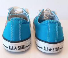 Converse All Star Bright Blue w/Embroidered Flowers YOUTH Size 3 Excellent Cdtn.