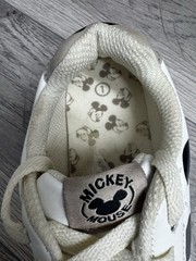 Disney Mickey Mouse Children’s Character Shoes Sneakers White Kids Sz 1