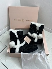 NWT Chinese Laundry Black Sweater Boots Size SM 5-6 Kids Teens. Rare Find