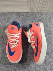 Nike Youth Sneaker 6.5Y Orange Blue White Lace Up Kevin Durant Round Toe Shoe