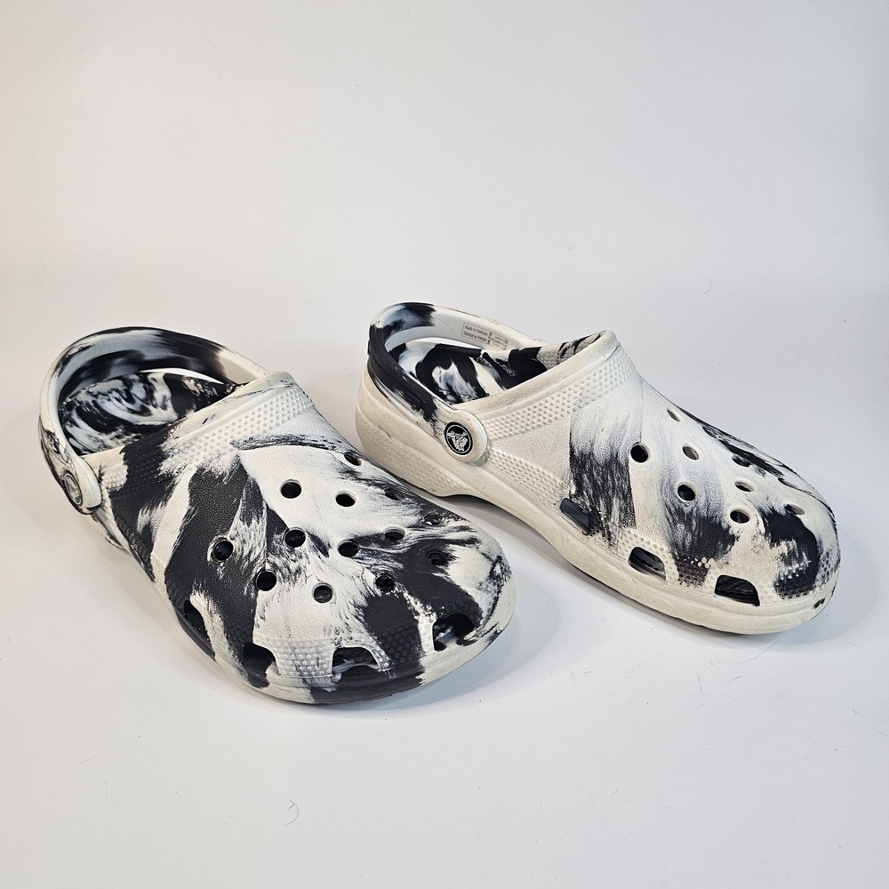 Crocs Classic Marbled Slip On Clogs, Black/White Tie Dye, Youth Kids Size: J5