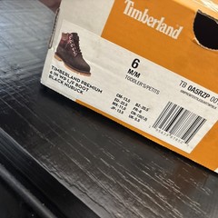 Timberland Classic Premium 6-In black Nubuck Toddlers 6M/M