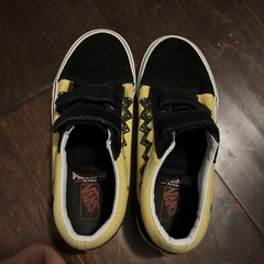 Vans Old Skool Charlie Brown Peanuts Toddler Boys Yellow Black Sneakers Sz 2.5
