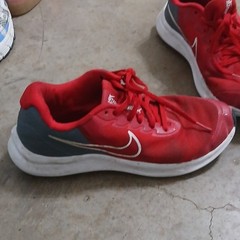 Nike Star Runner Unisex Kids Athletic Sneakers US 6.5Y Red/Gray/White/Black