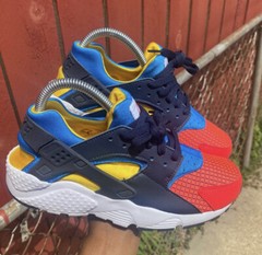 Nike Huarache Bright Crimson GS Running Sneakers BQ7096-600- SZ 5.5 Y- 7 W