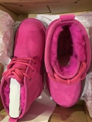 NEW UGG K Neumel II Boots Size 2 Rock Rose