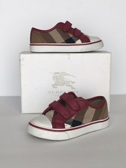 Burberry Nova Slip On Sneakers Checkered Print Unisex Child size 25 or 8.5 Red