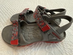 Merrell Hydro Drift Sandals Kids Shoes Size 2 EUC