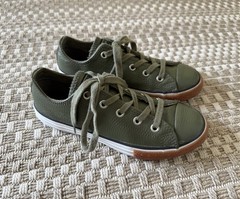 CONVERSE Chuck Taylor Junior 2 EUR 33.5 UK 1.5 All Star Leather Sneakers 661867C