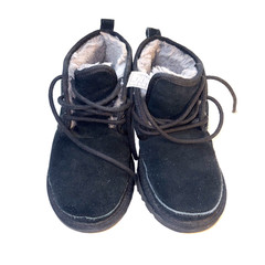 UGG Neumel Boots EU 37.5 (Youth Size 5) Black Suede Sheepskin Lined Ankle