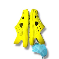 Totes Everywear Clog Sandals Toddler 5-6T Neon Yellow Waterproof Slip On NEW