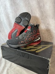 Nike Infrared Lebron 17 Black Red BQ5594-006 With Original Box Size 6.5 Y