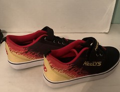 Heelys Flames Pro 20 X2 Black/Red/Yellow Shoes HE100722 Youth Size 6 NEW w/o BOX