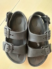 A27 Birkenstock Sandals Size 26 US 9 Black Rubber Slip On Kids