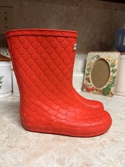 Dragon scale Hunter Red Waterproof Rain Boots Kids Size 12US