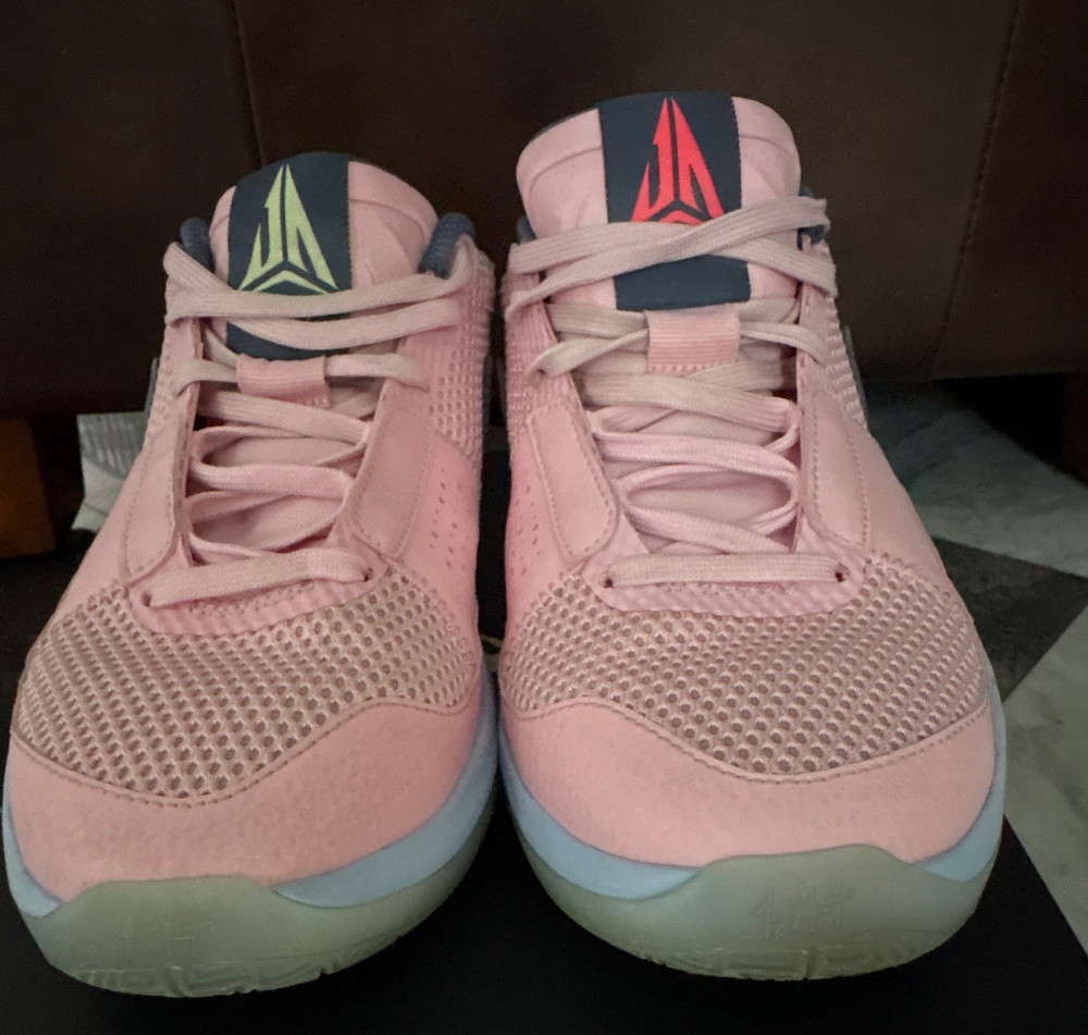 Nike Ja 1 Day One Soft Pink Men’s size 7 Not original box
