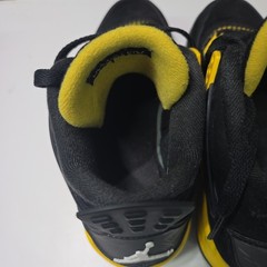 #6 EUC!! Size 6.5 (GS) – Jordan 4 Retro Thunder (408452-017) Womens 8