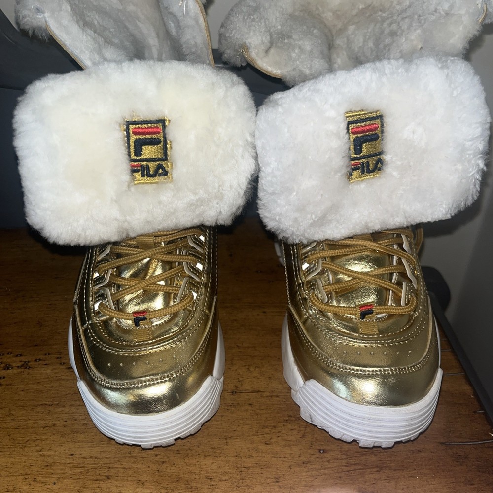 Fila Disruptor Gold Classic Fur Lined Winter Boots Kid’s Size 4.5 3HM00559-721