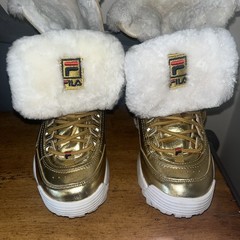 Fila Disruptor Gold Classic Fur Lined Winter Boots Kid’s Size 4.5 3HM00559-721