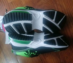 Minecraft Creeper Kids Athletic Sneaker Size 13 Black/Green Hook & Loop Low Top