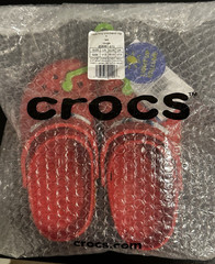 BRAND NEW Lightning McQueen Light Up Crocs Kids SZ 13 209381-610 Rouge Red