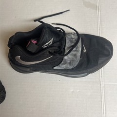 Nike Zoom Freak 3 GS ‚Black Metallic Silver‘ DB4158-002 4.5Y No Box.