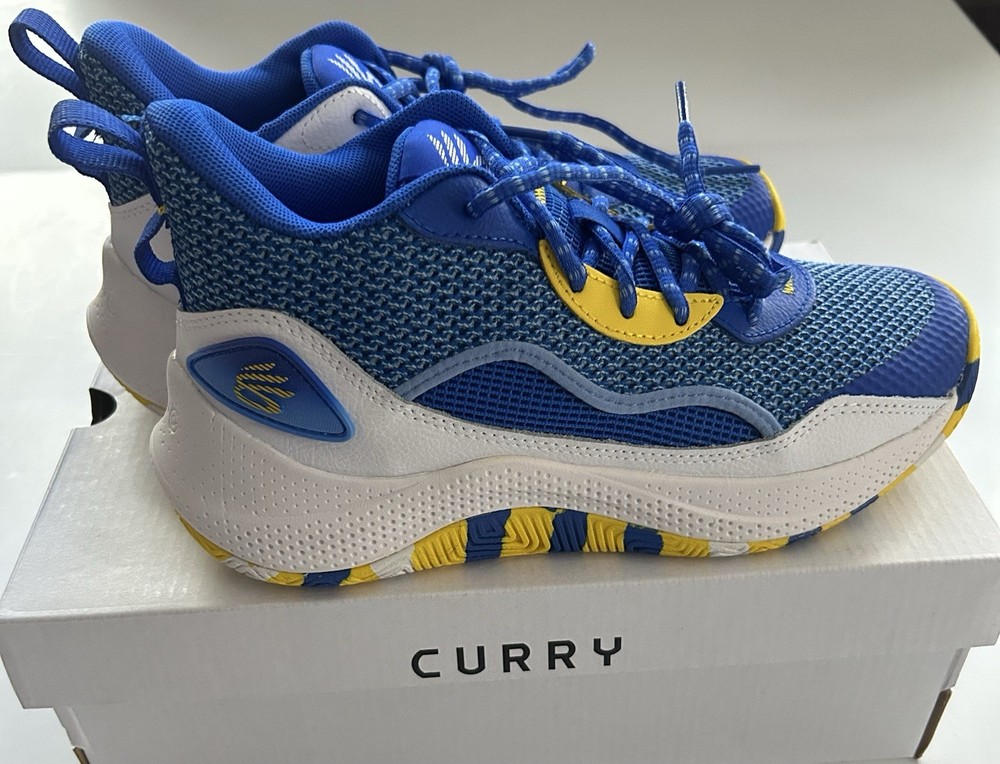Under Armour GS CURRY 3Z 24 Boys Size 5Y Blue And White Basketball Sneakers New