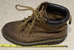 Vintage Dr. Martens Doc England 90’s Brown Lug Sole 939 Ankle Boots US 5 Youth