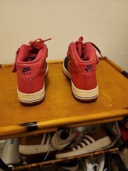 Nike Air Force 1 Mid GS Vivid Pink Black White Gum Sole SIZE 5Y #518218-016