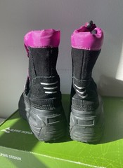NEW!!! Snow Boots: Alpine Design Little kids‘ Size 2