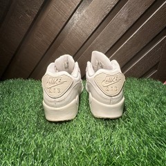 Size 6 (GS) – Nike Air Max 90 Low White – CD6864-100