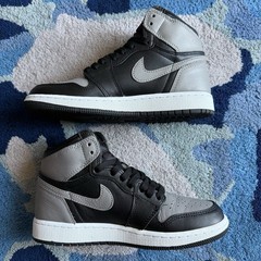 Air Jordan 1 Retro High OG „2018 Shadow“ GS 4.5Y Black Grey 575441-013 Used