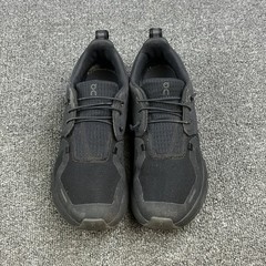 On Running Cloud 5 Triple Black Sneakers Youth US 6Y Athletic Shoes 3YD11440485