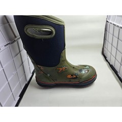 Bogs Youths Size 2 Rain/mud Boots