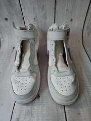 Nike Court Borough Purple Gray & White Size 7y