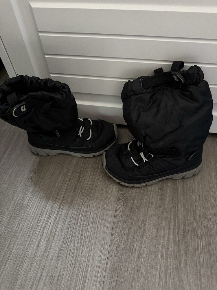 Stride Rite Toddler Black Snow Boots Mid-Calf Drawstring Water Resistant Lined