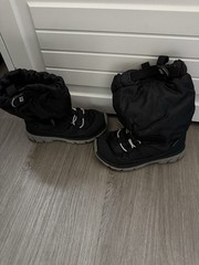 Stride Rite Toddler Black Snow Boots Mid-Calf Drawstring Water Resistant Lined