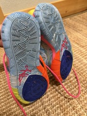 Nike Kyrie 6 Pool (PS) Blue Hyper Pink Rose Shoe CZ4686-409 Youth Size 6.5 Y