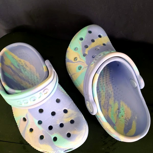 Crocs Kids Classic Marbled Clogs Lunar Jelly/Multi Colorway. Child Size 8